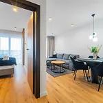 Apartment Westin House - Lighthouse, Basen, Sauna, Jacuzzi W Cenie