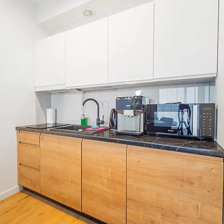 Westin House - Lighthouse, Basen, Sauna, Jacuzzi W Cenie شقة *