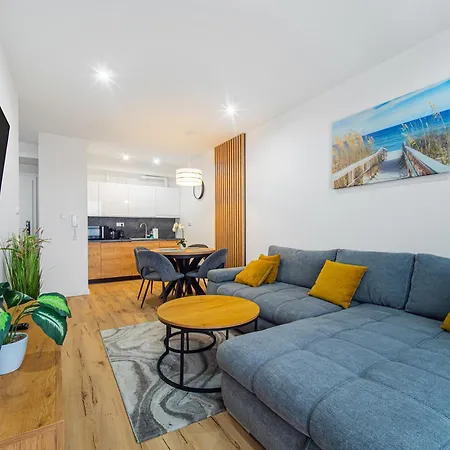 Apartment Westin House - Lighthouse, Basen, Sauna, Jacuzzi W Cenie *